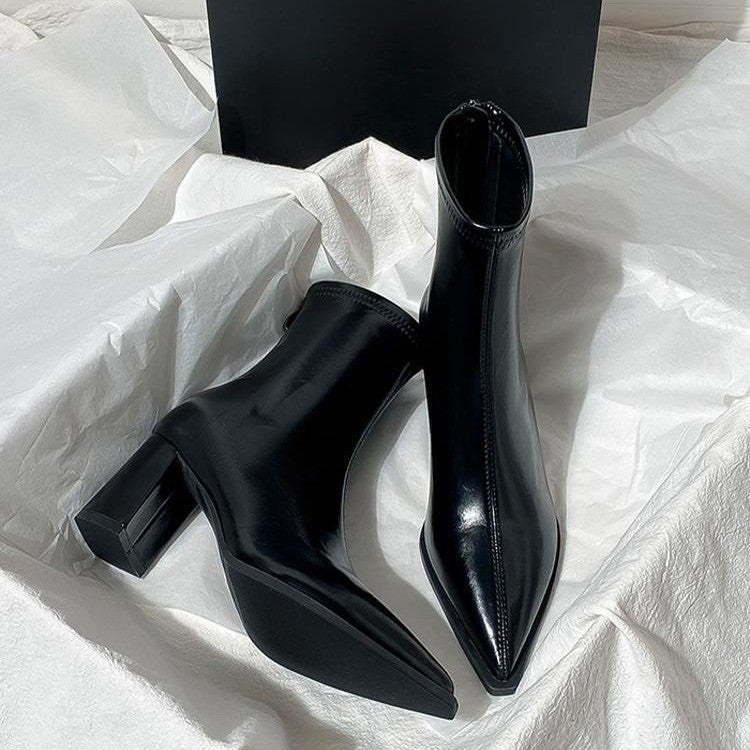 Women's Retro Soft Leather Ankle Boots With Back Zip